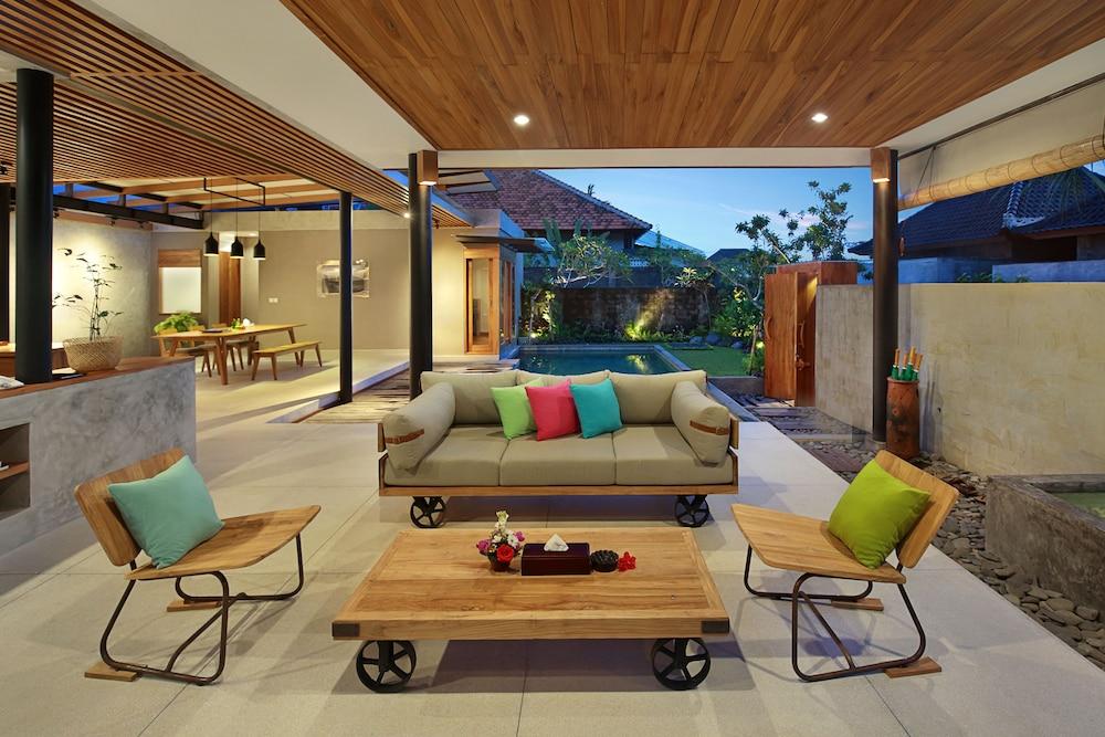 Sativa Villas Ubud With Private Pool Exterior photo